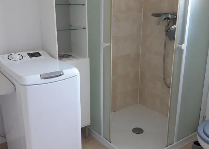 Maison A Prunete Jardin Piscine Acces Direct Cervione