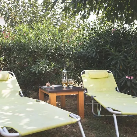 Maison A Prunete Jardin Piscine Acces Direct Semesterbostad *