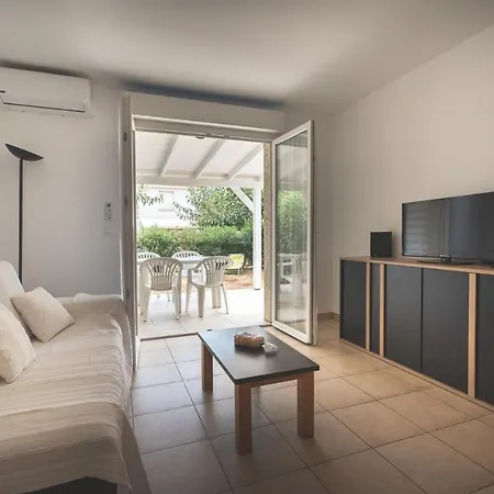 Maison A Prunete Jardin Piscine Acces Direct Cervione