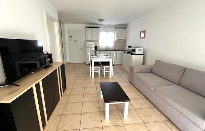 Maison A Prunete Jardin Piscine Acces Direct *